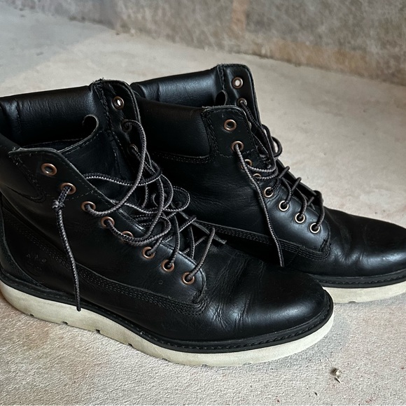 Timberland Black Kenniston 6in Lace-Up Boot - Women's size 8. EUC - Picture 9 of 12
